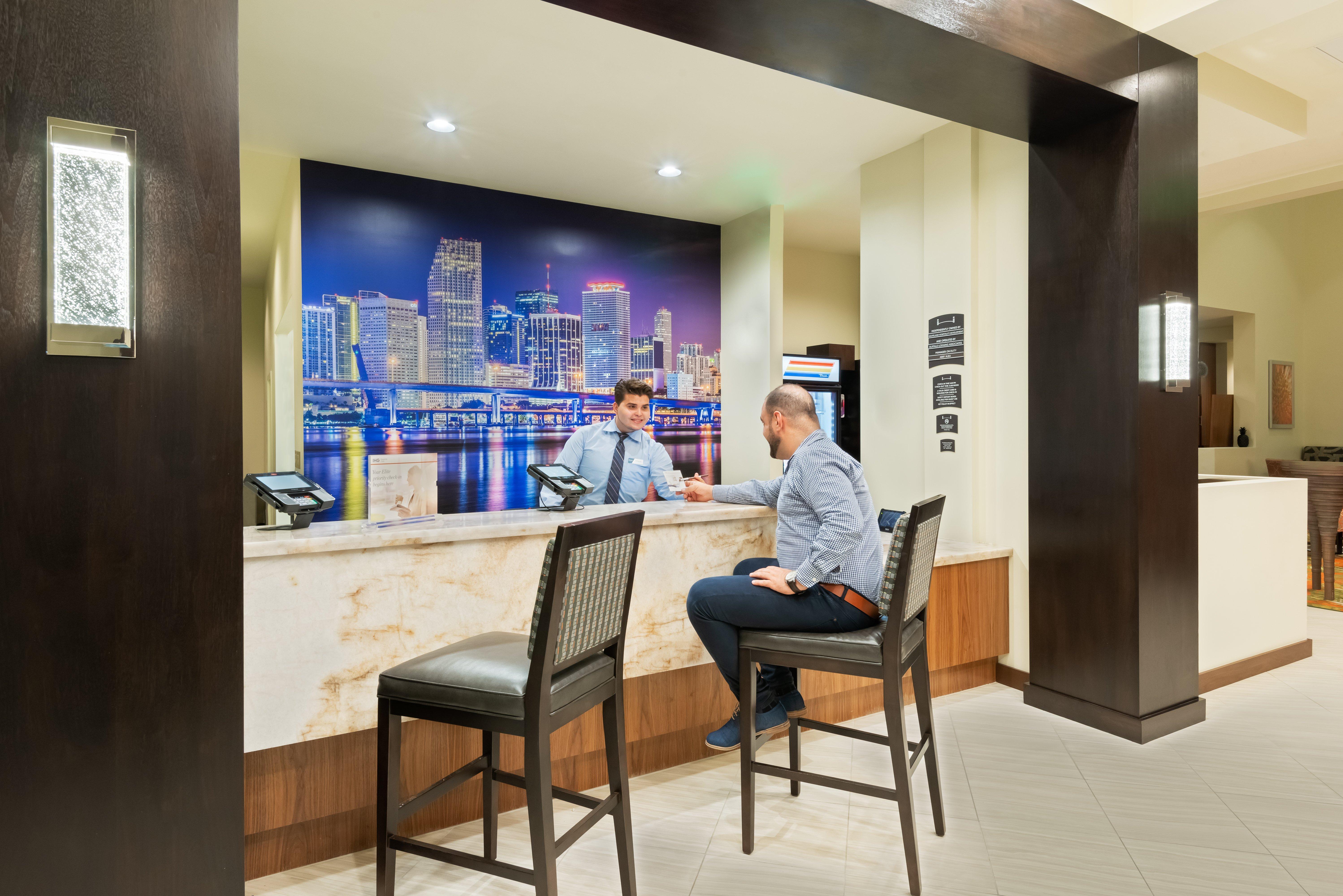 Staybridge Suites - Miami International Airport By Ihg Miami Springs Eksteriør billede